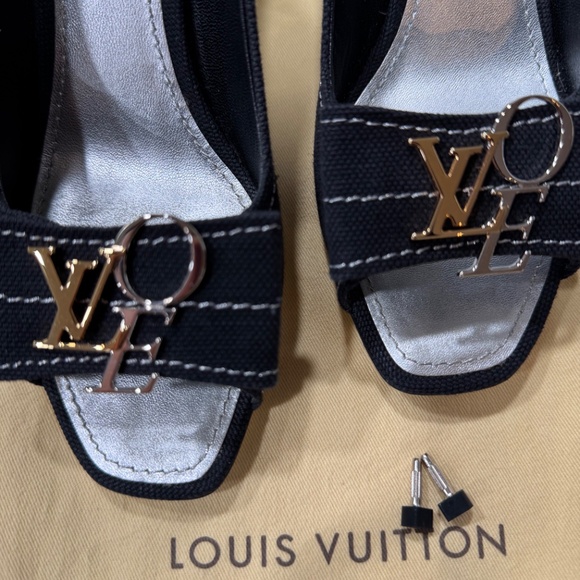 Louis Vuitton Black Canvas "That's LOVE Pump" - Picture 3 of 8